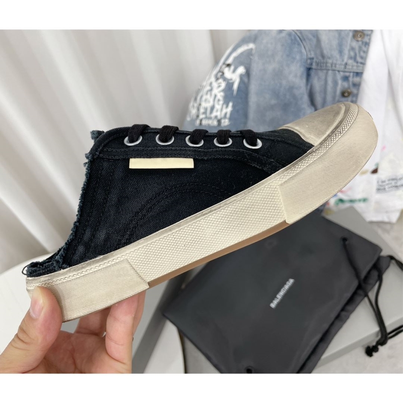 Balenciaga Casual Shoes